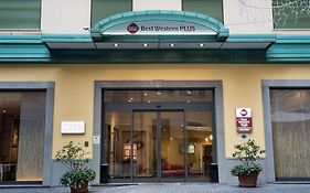 Best Western Genoa